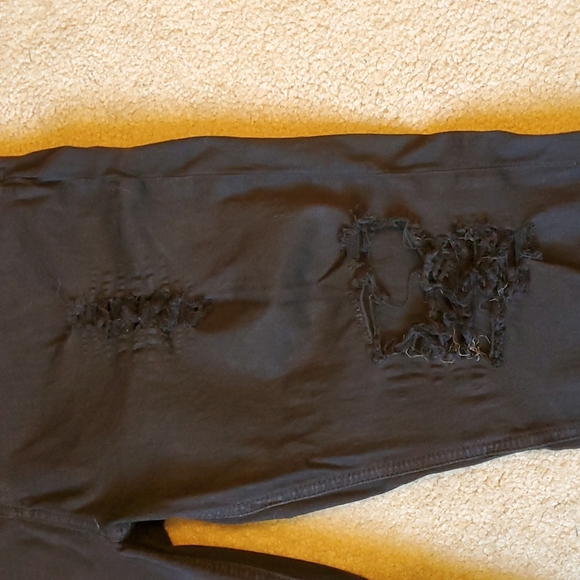 Refuge black destructed jeggings size 14 - Picture 5 of 13
